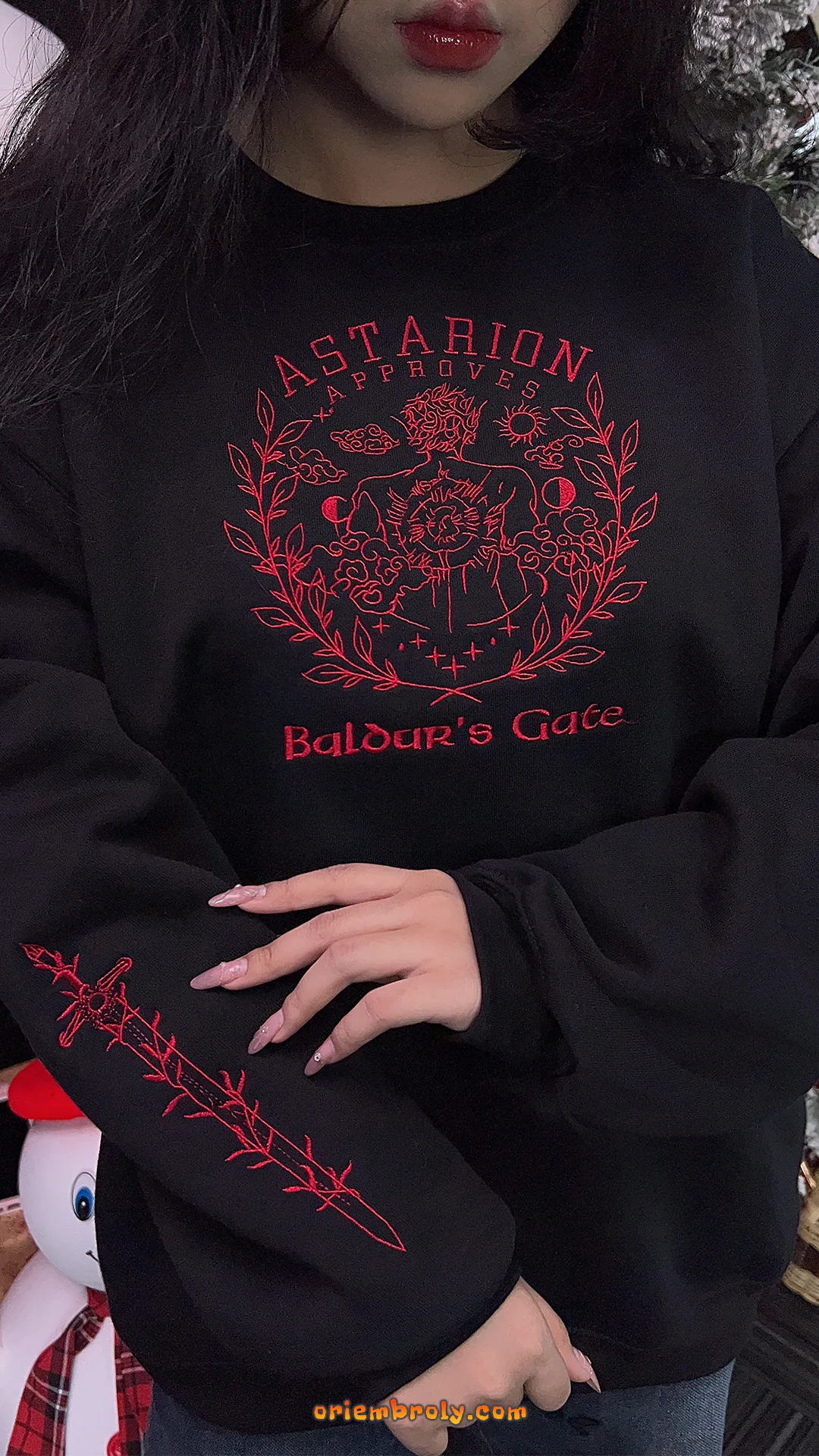 BG3 character embroidery sweatshirt