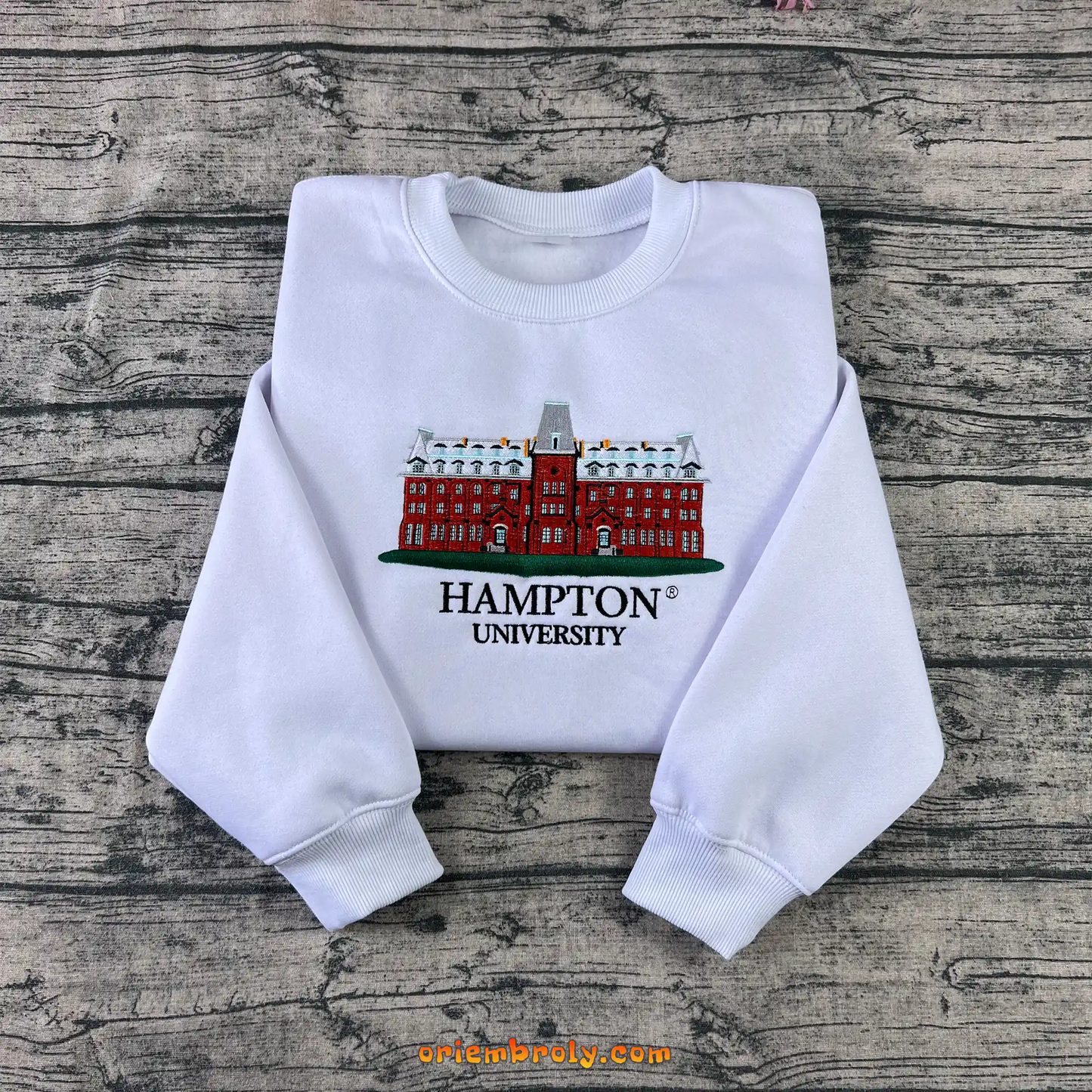 Hampton University HU embroidered crewneck sweatshirt