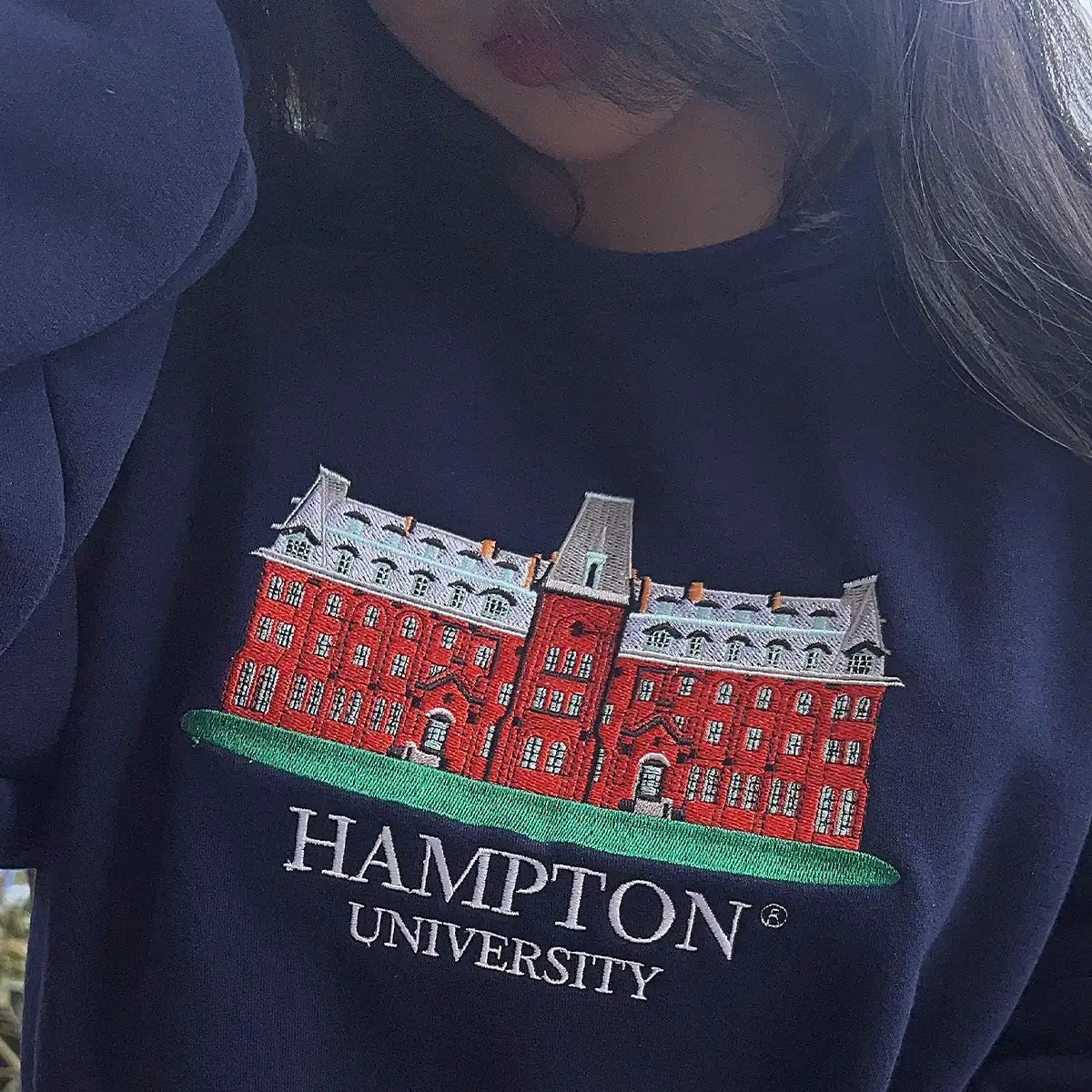Hampton University Sweatshirt