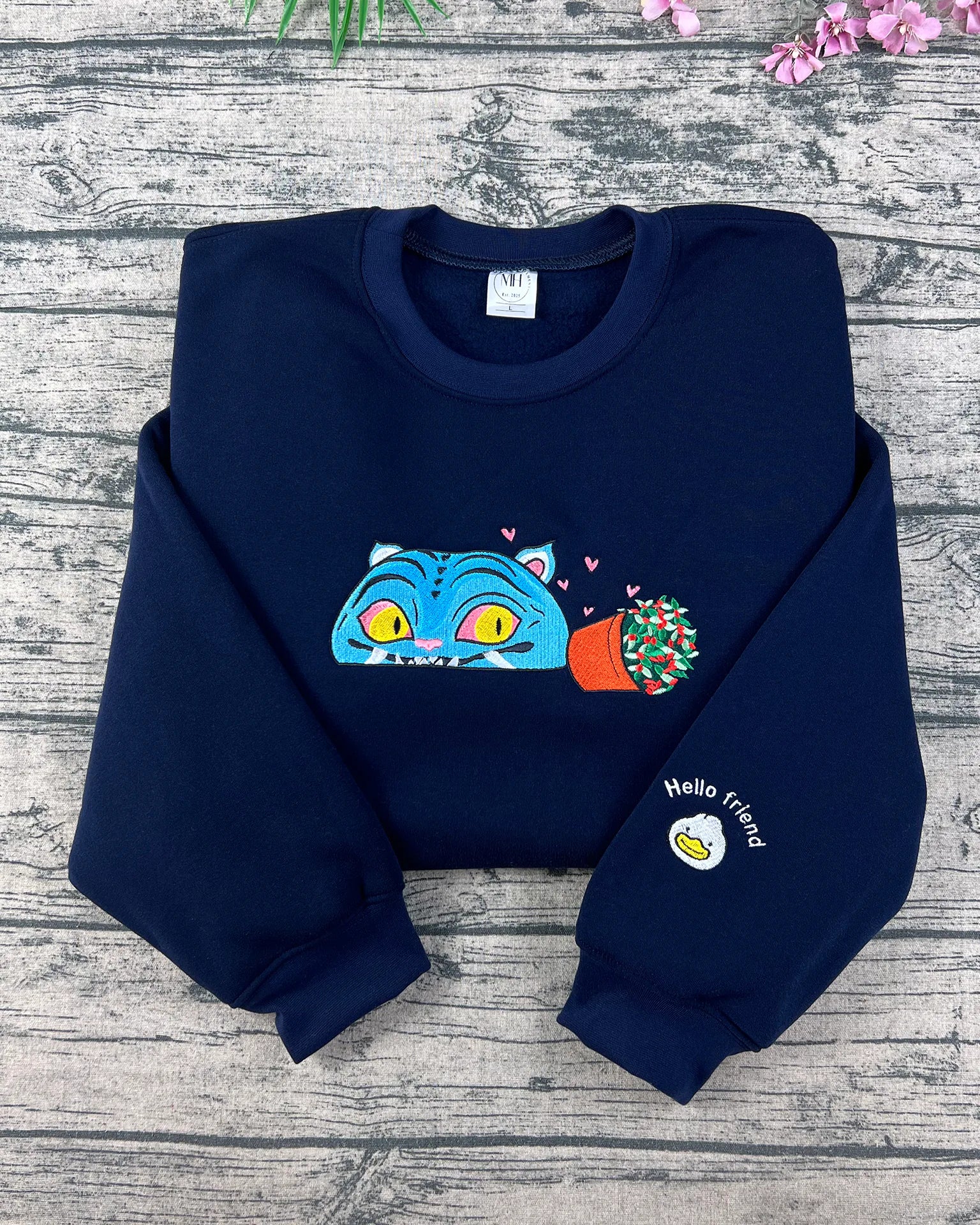 Cute Blue Tiger Embroidered Sweatshirt – Kawaii Animal Fleece Crewneck, Cozy Unisex Gift