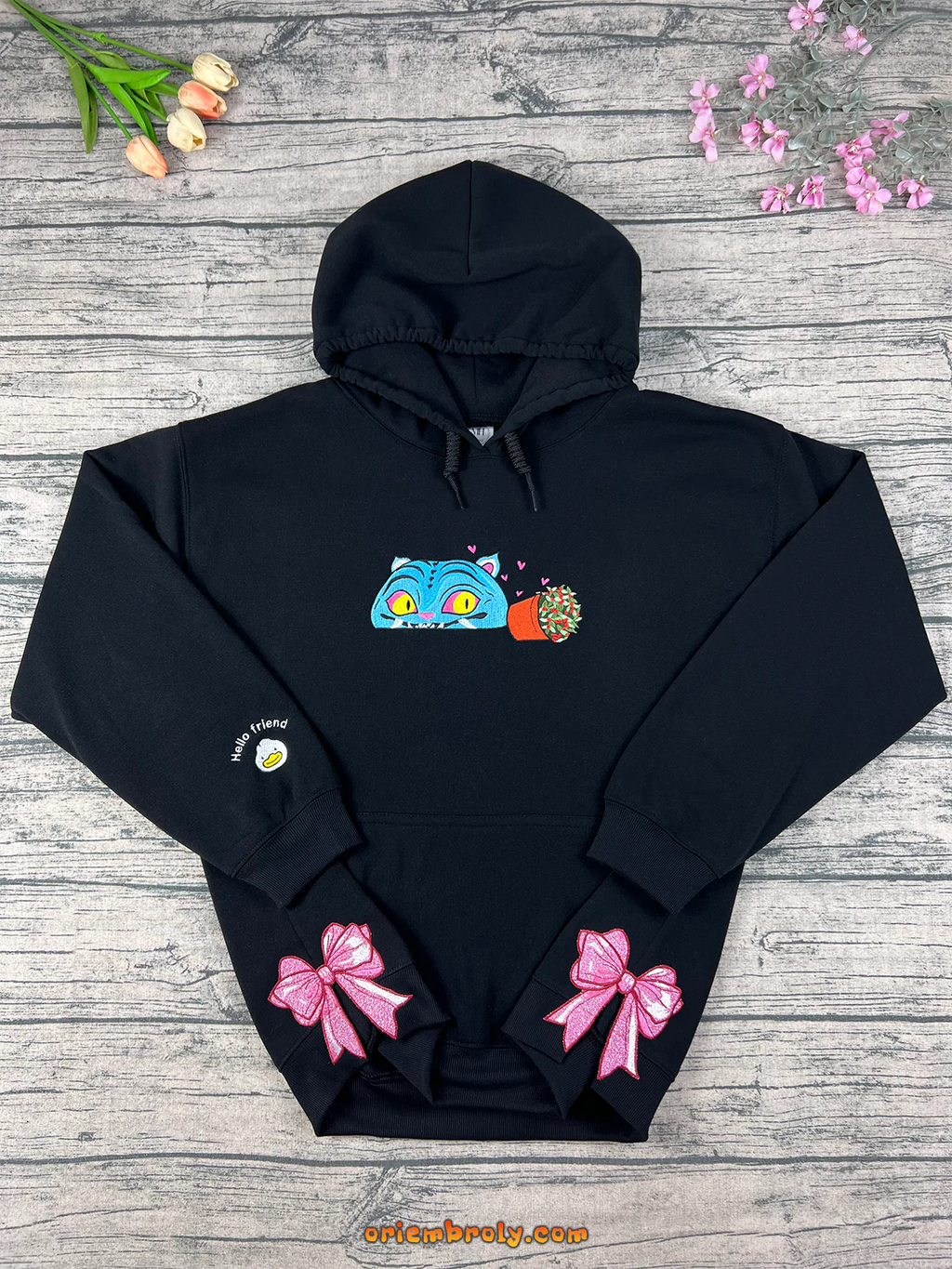 Cute Blue Tiger Embroidered Sweatshirt – Kawaii Animal Fleece Crewneck, Cozy Unisex Gift