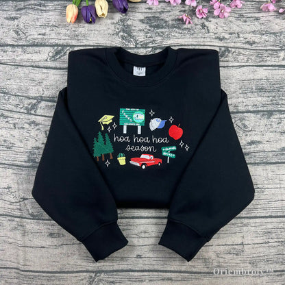 Hoa hoa hoa season embroidered crewneck vintage sweatshirt front view