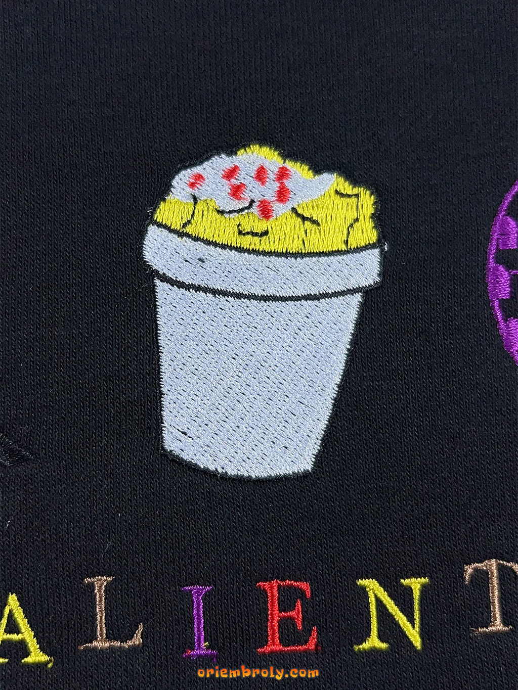 Elote cup icon embroidered on Mexico crewneck