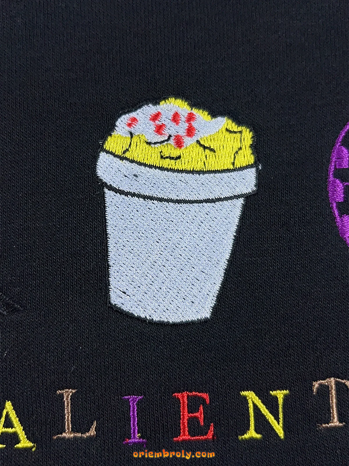 Elote cup icon embroidered on Mexico crewneck