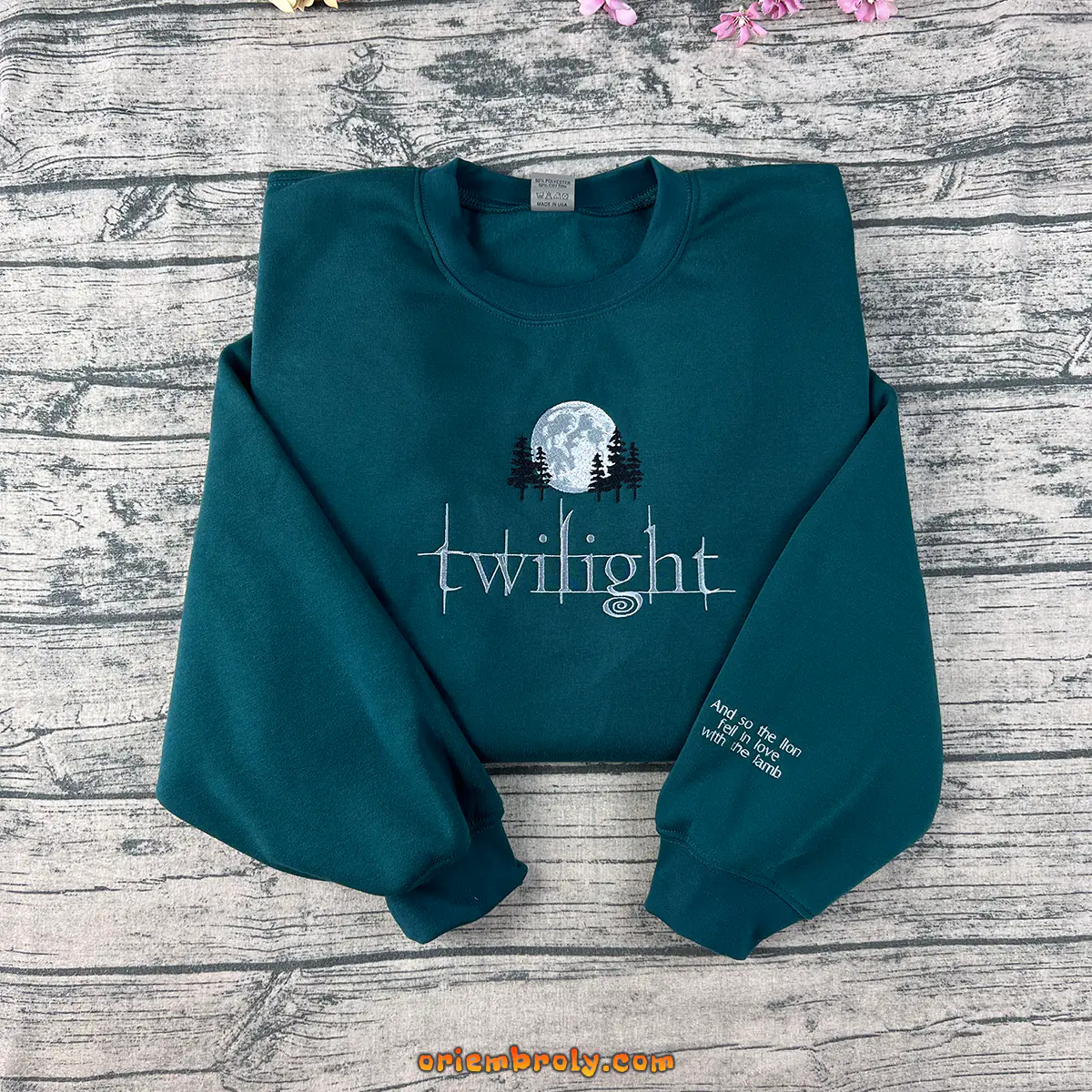 Twilight embroidered sweatshirt hoodie – Saga fan shirt