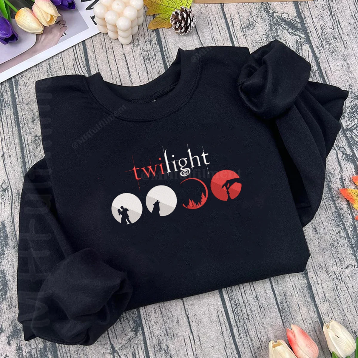 Aesthetic hoodie inspired by Twilight and New Moon books