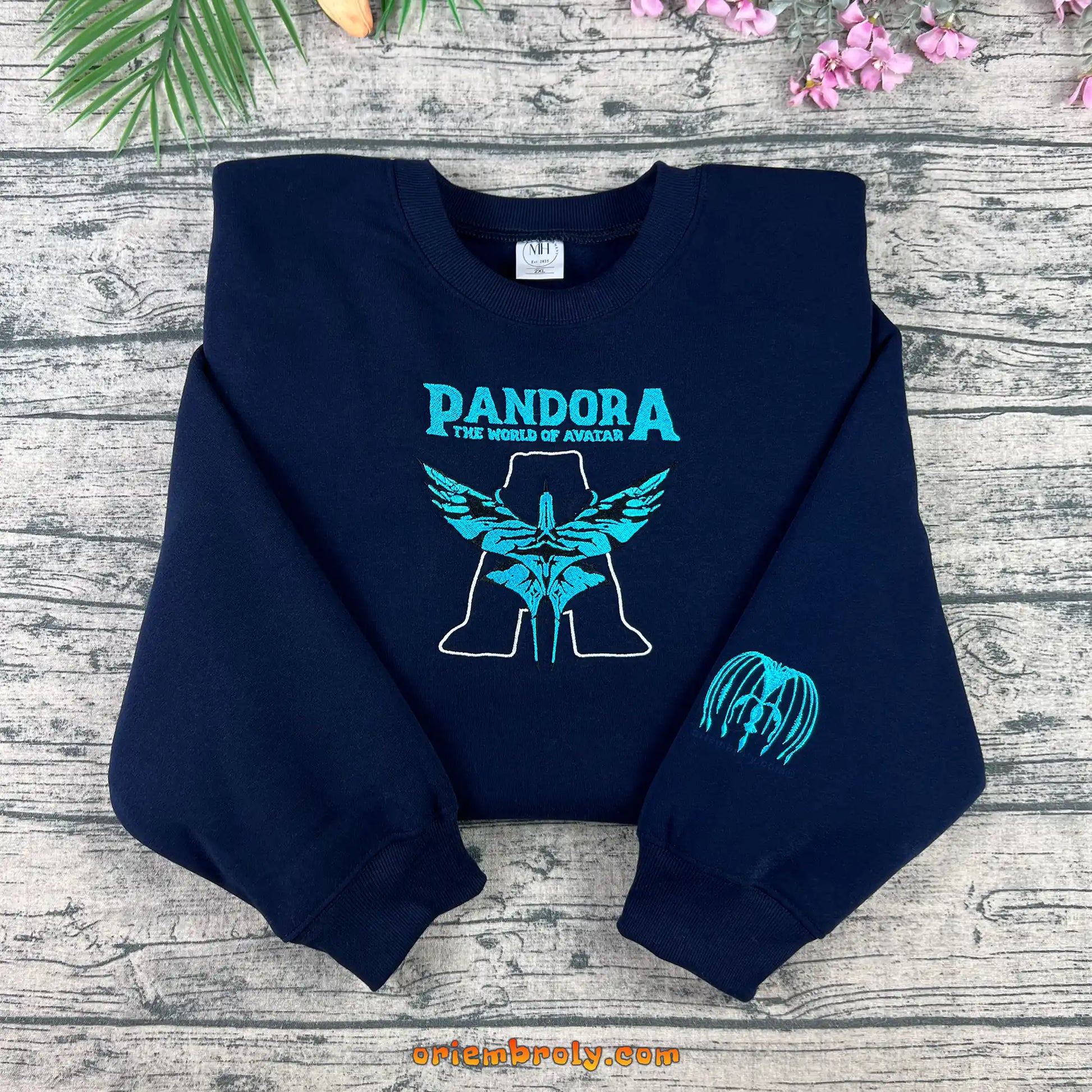 NH106 Oriembroly Pandora Ikran embroidered crewneck sweatshirt front view