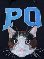 Personalized cat face embroidered sweatshirt with pet name, ideal gift for cat moms