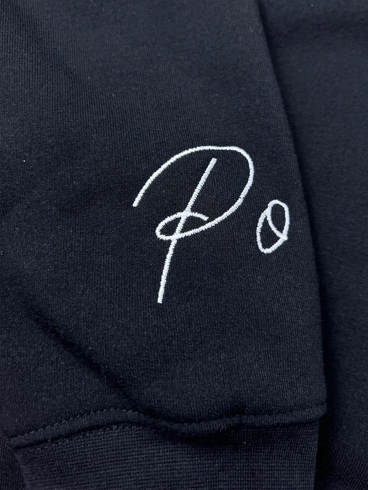 Personalized cat face embroidered sweatshirt with pet name, ideal gift for cat moms