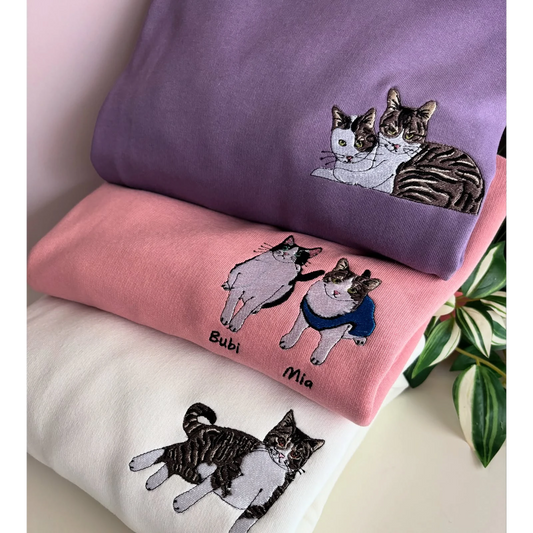 Personalized pet embroidered sweatshirt for dogs and cats