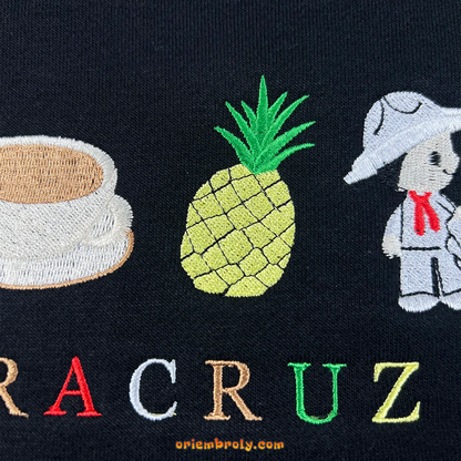Crab and pineapple embroidered crewneck Mexico souvenir