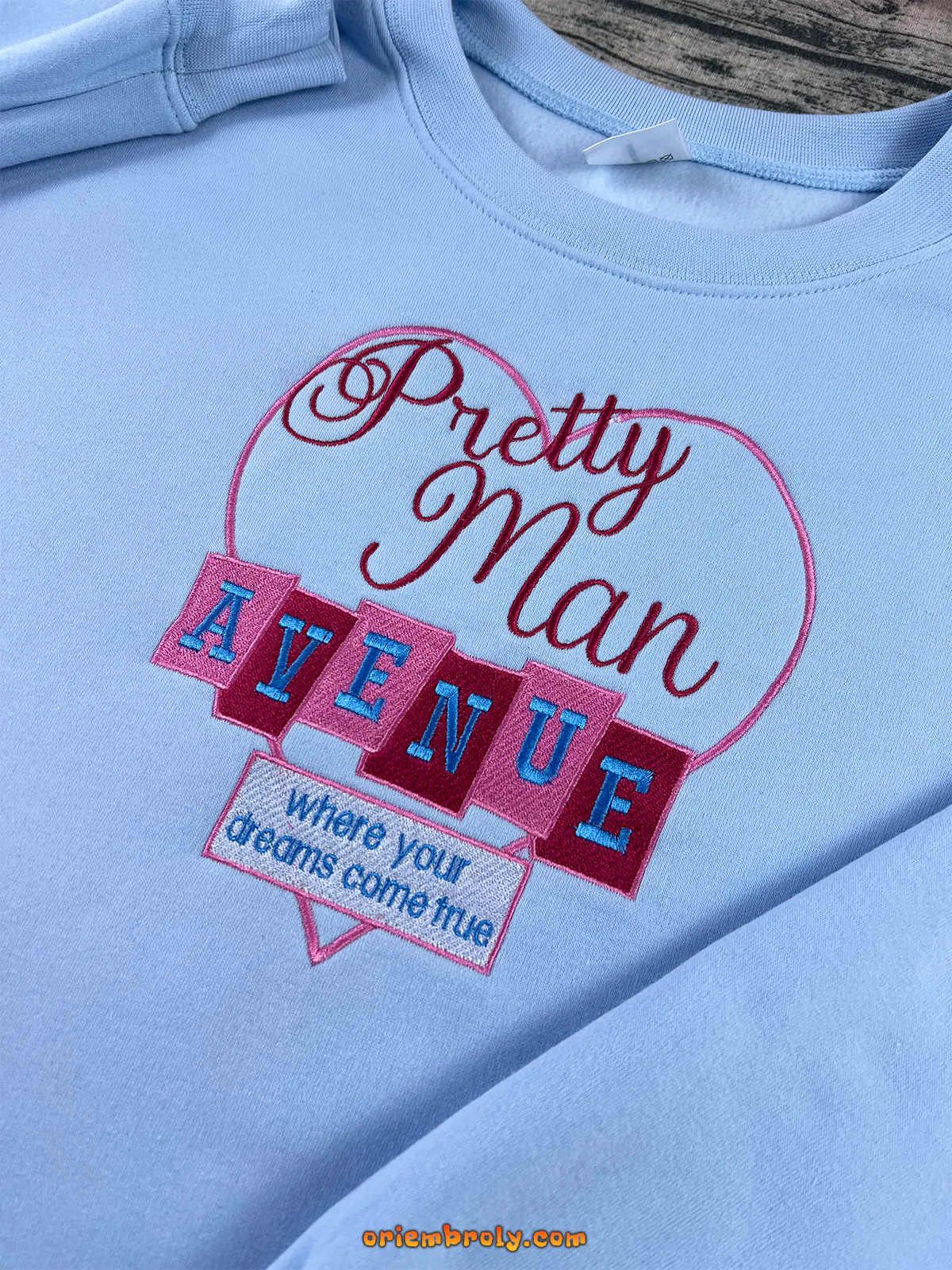 Aesthetic Pretty Man Avenue lettering on sweatshirt