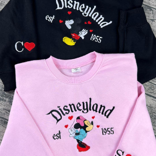 Vintage 1955 cartoon couple embroidered sweatshirt - Mickey & Minnie - Duo Outfit