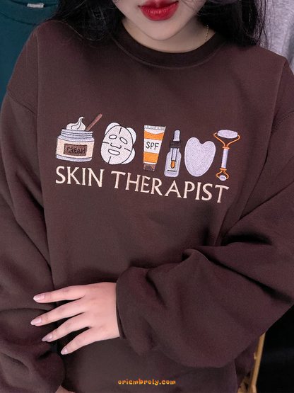 Skin Therapist Sweatshirt – Esthetician Gift Crewneck, Custom Skincare Apparel for Licensed Beautician, Spa Professional Sweater