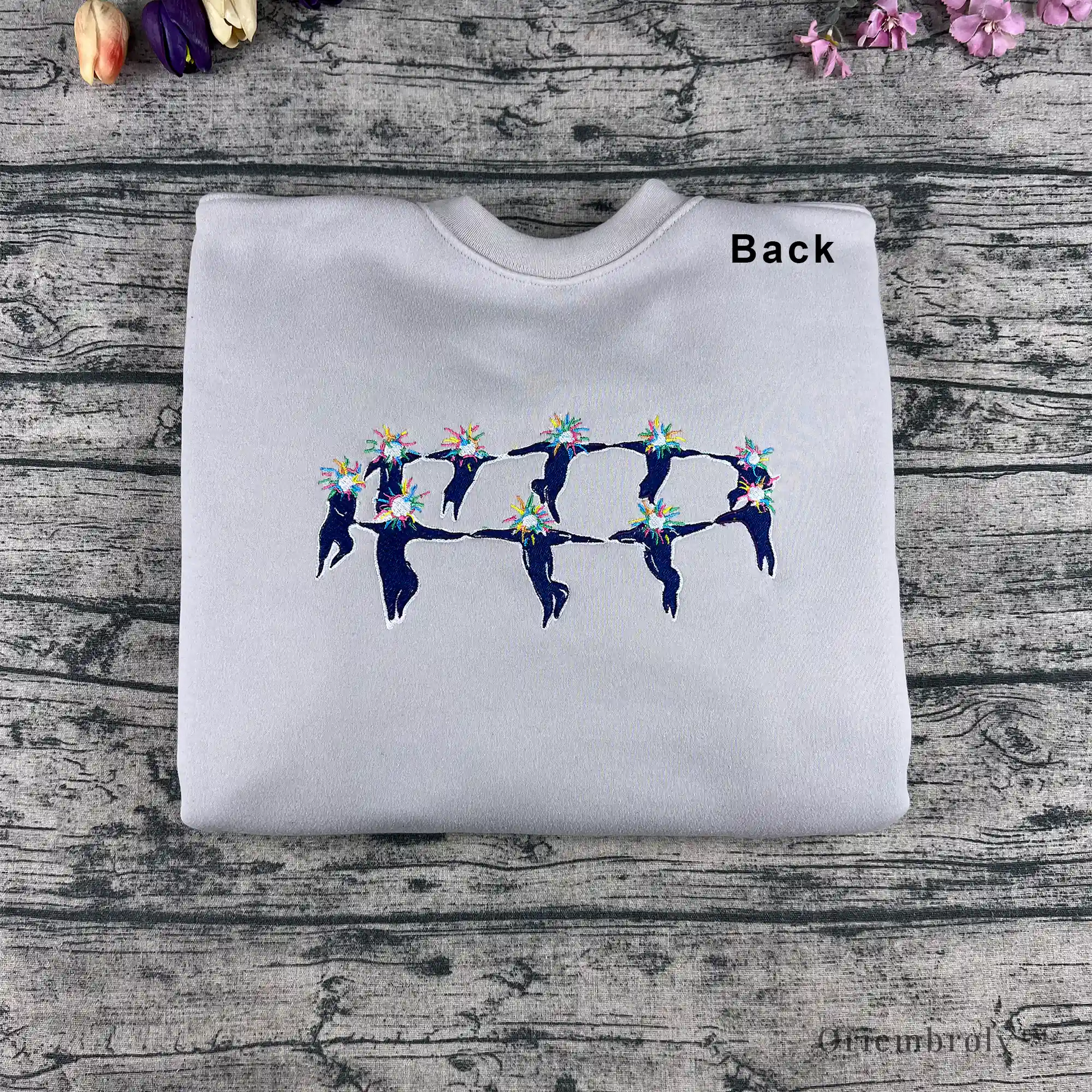 star spirit circle embroidery design on back of sweatshirt