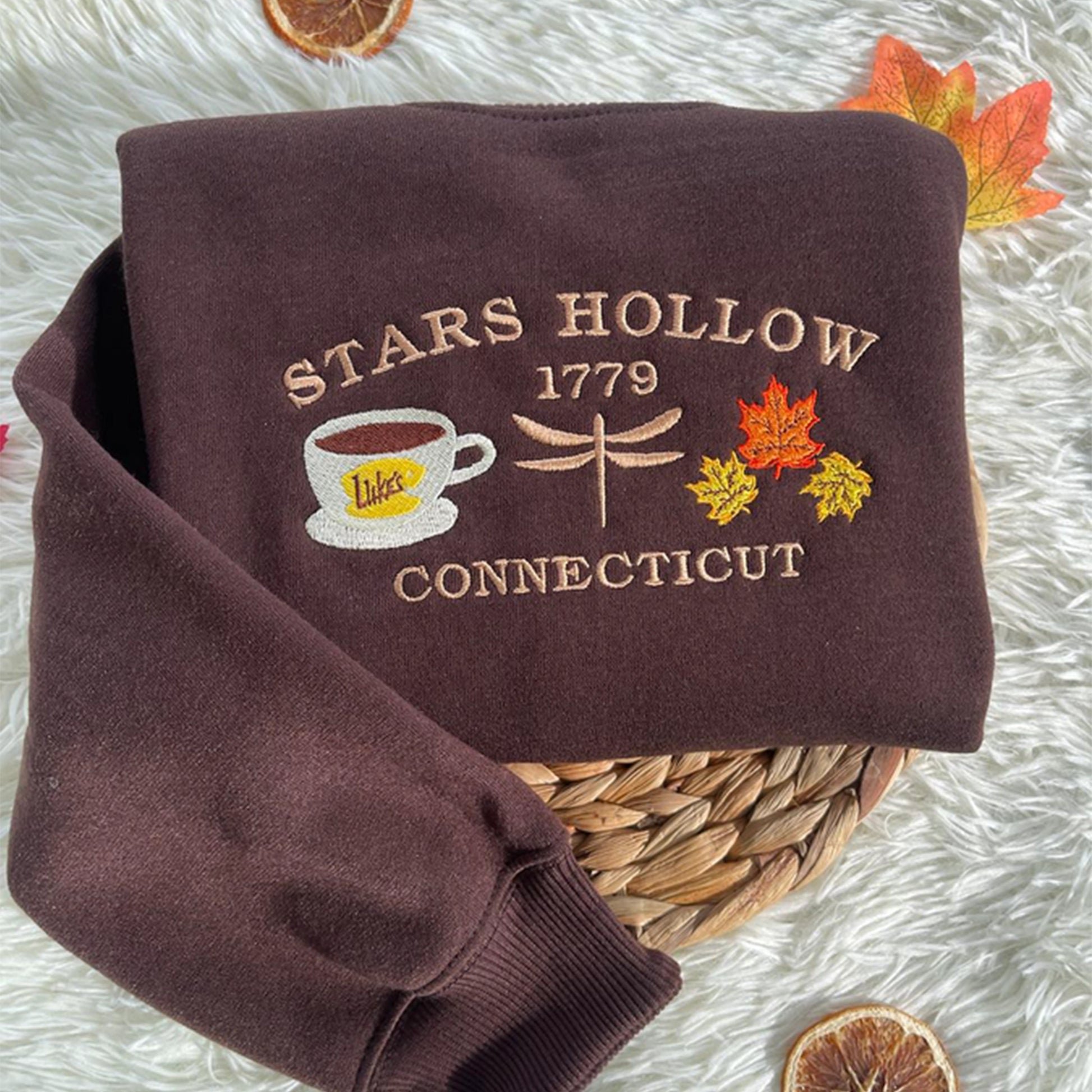 Stars Hollow 1779 Connecticut embroidered sweatshirt, vintage fall hoodie inspired by classic TV show. Cozy autumn crewneck for retro lovers.