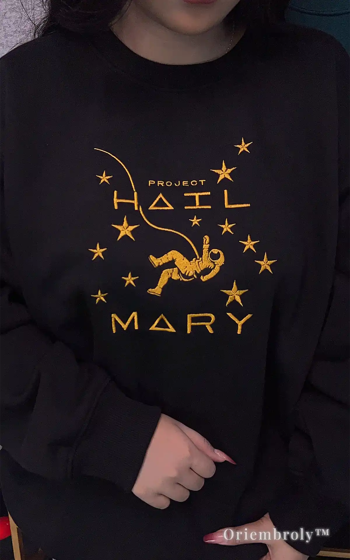 STEM-core aesthetic streetwear featuring a minimalist embroidered astronaut and celestial motifs. Perfect bookish apparel for science teachers, engineers, and physics students