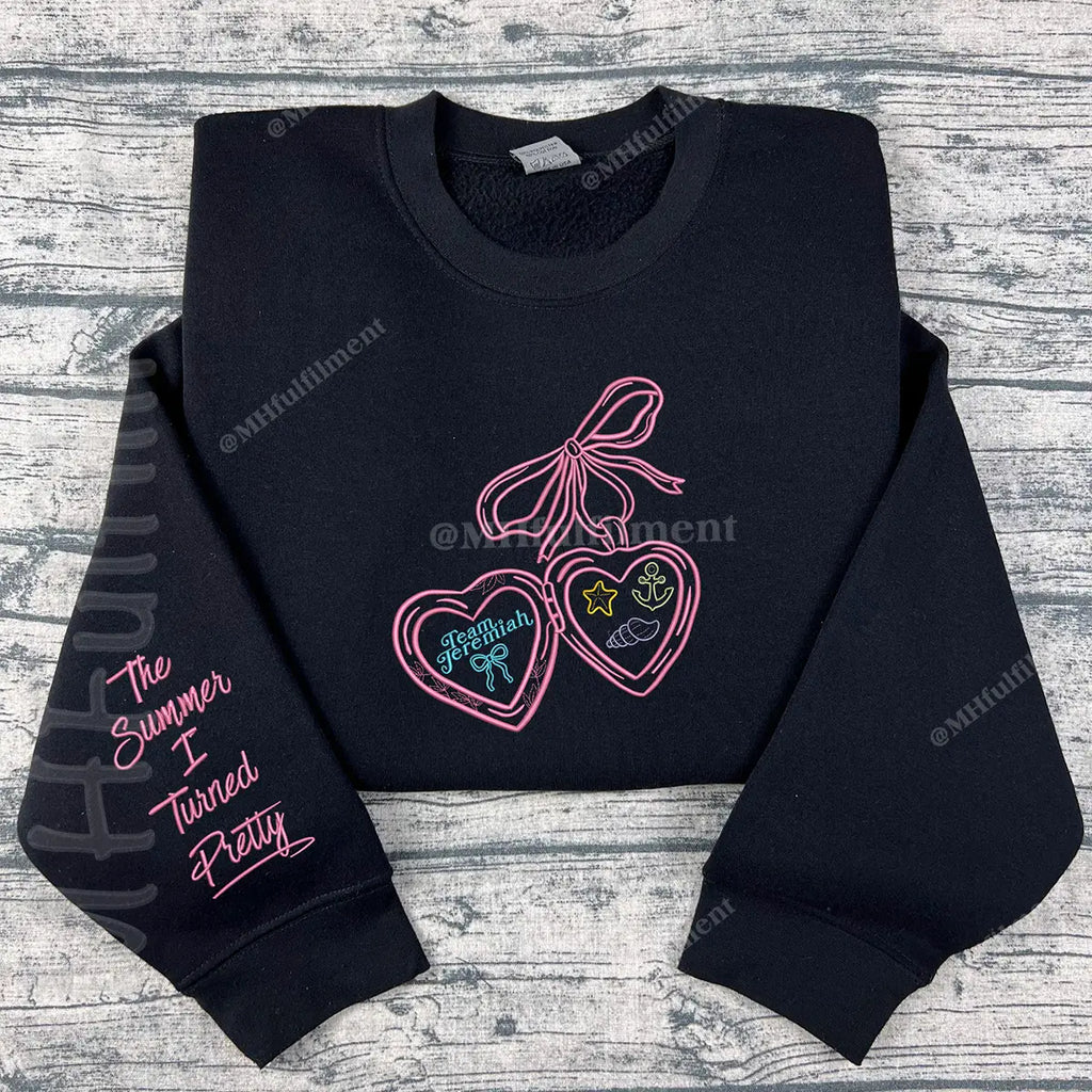 Team Conrad vs Team Jeremiah sweatshirt for beach lovers