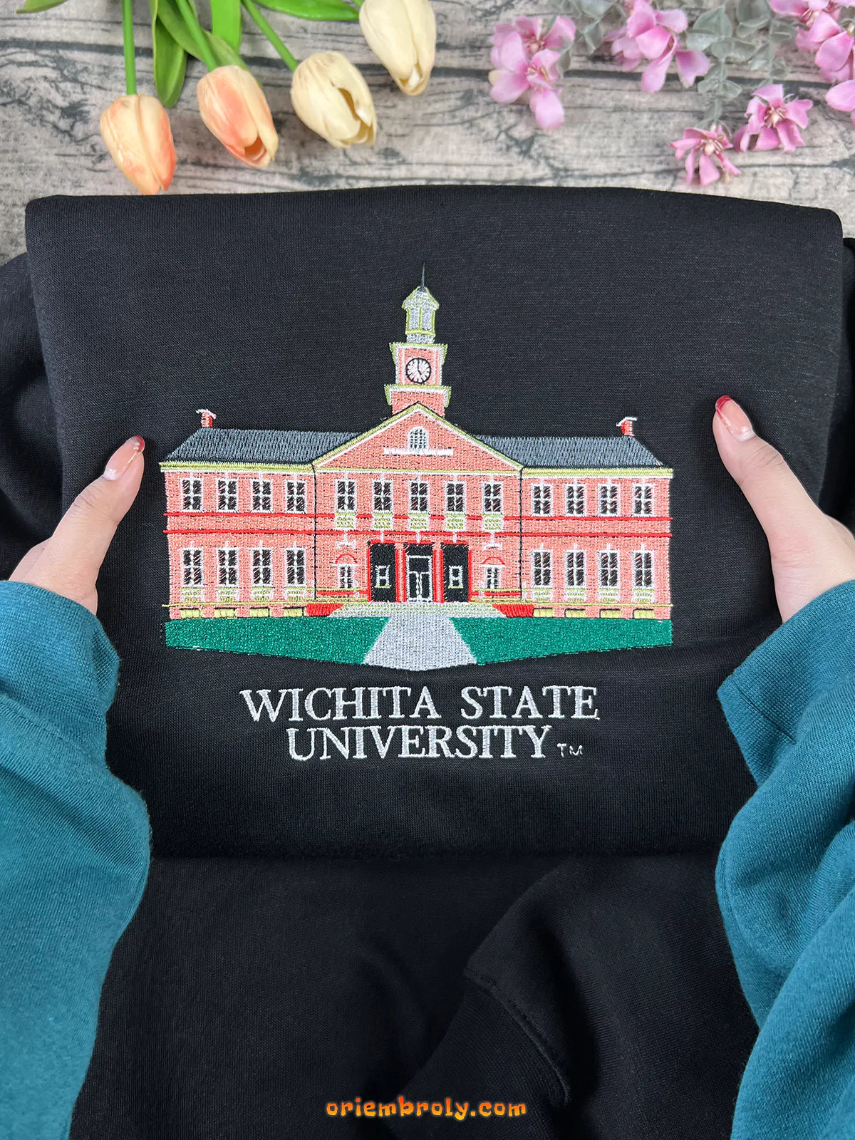 Wichita State crewneck sweatshirt for students