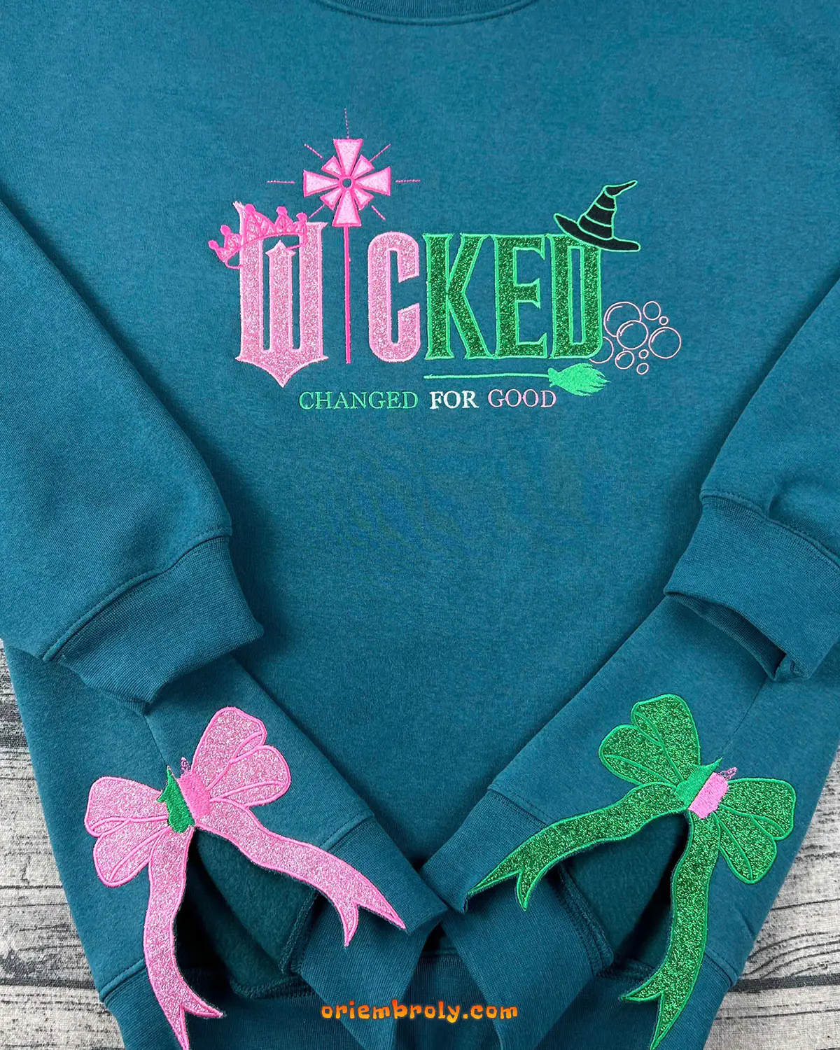 Unisex witchcore sweatshirt with ribbon embroidery