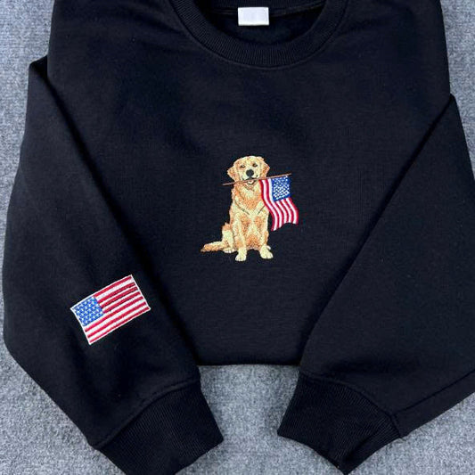 Golden Retriever American Flag Embroidered Sweatshirt – Patriotic Vintage Crewneck