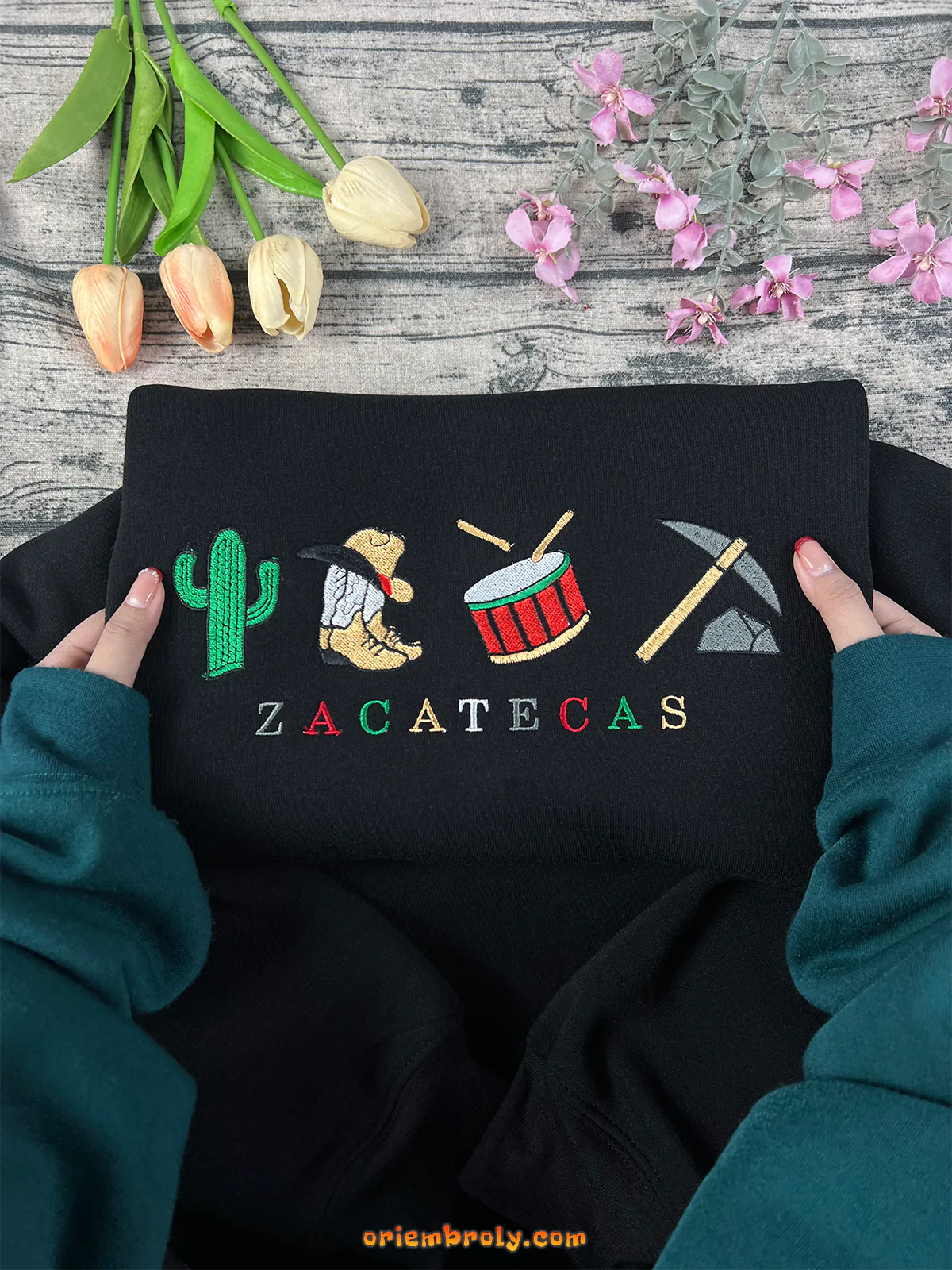 Zacatecas mining culture embroidered pullover